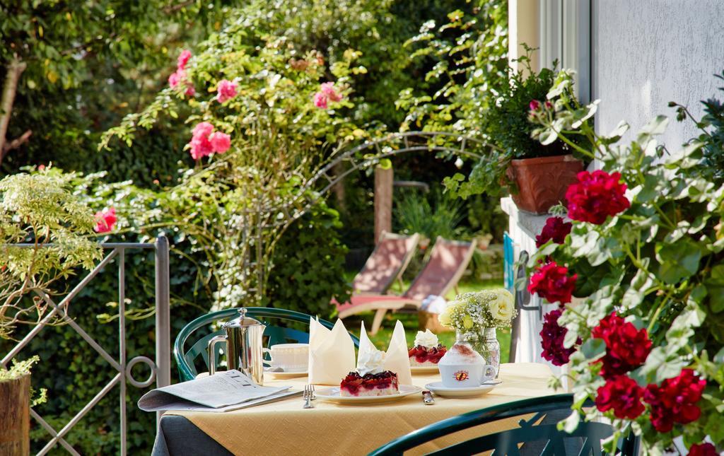 Ringhotel Boemers Mosel Landhotel Алф Екстериор снимка