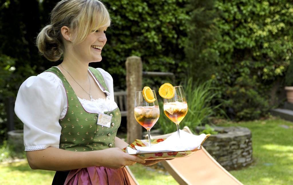 Ringhotel Boemers Mosel Landhotel Алф Екстериор снимка